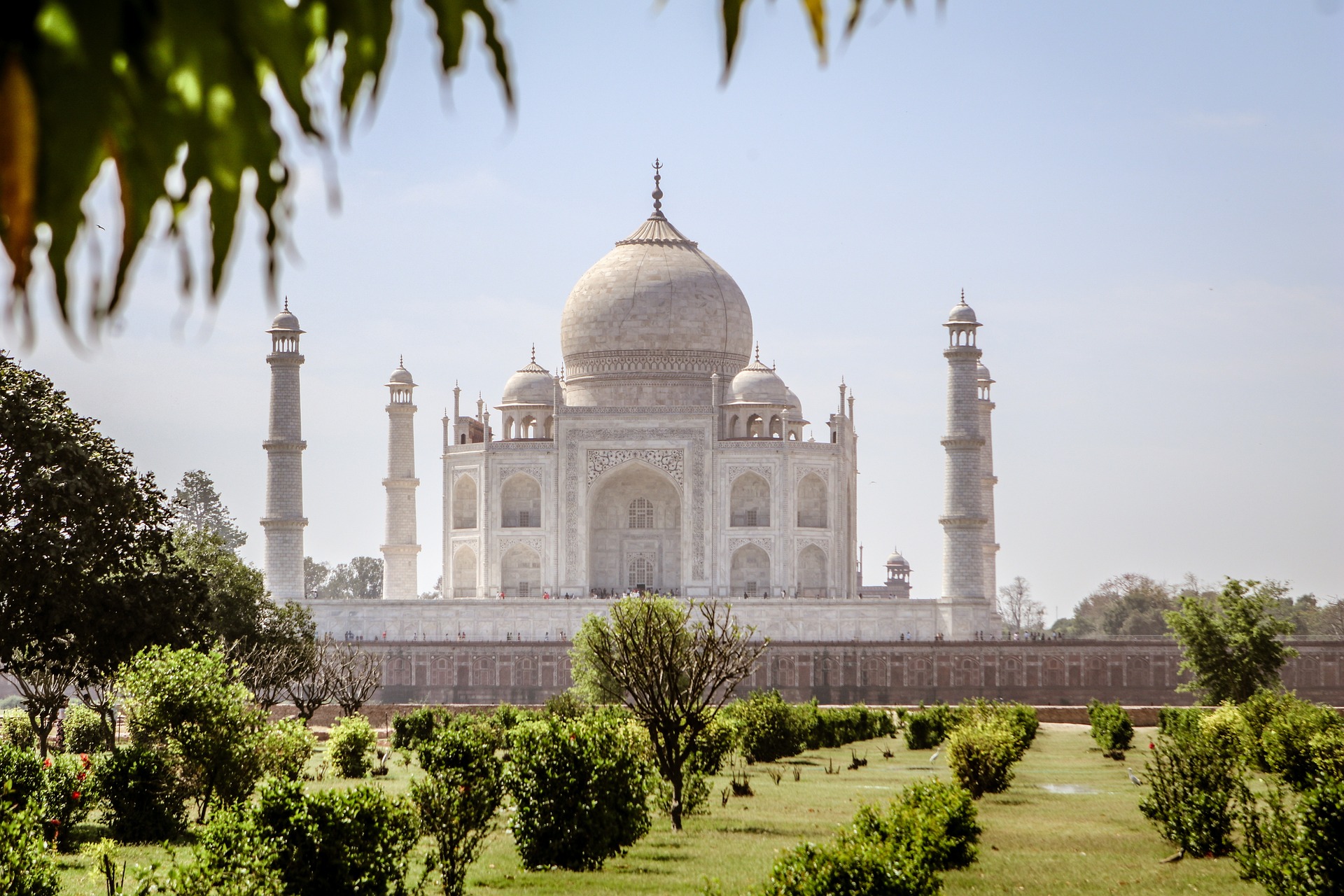 taj-mahal-4109110_1920.jpg